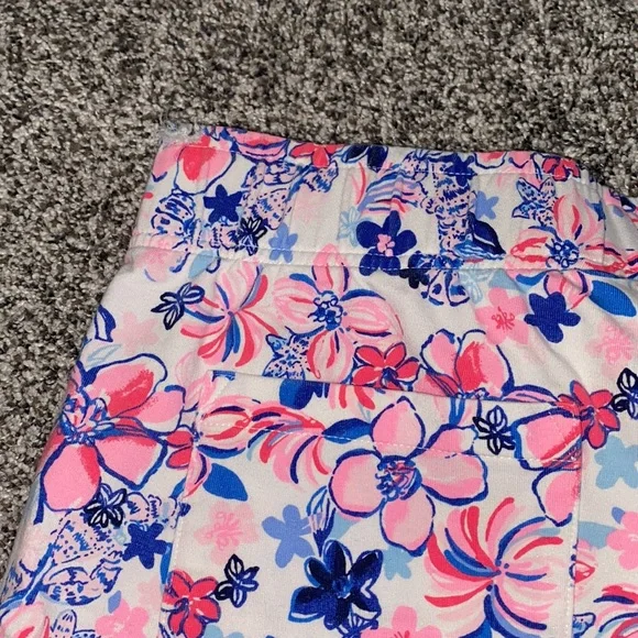 Lilly Pulitzer Kylar Knit Short Size M Resort White Party Like a Lobstar - Picture 8 of 9